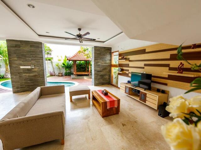 фотографии Suzuki 2 изображение №20