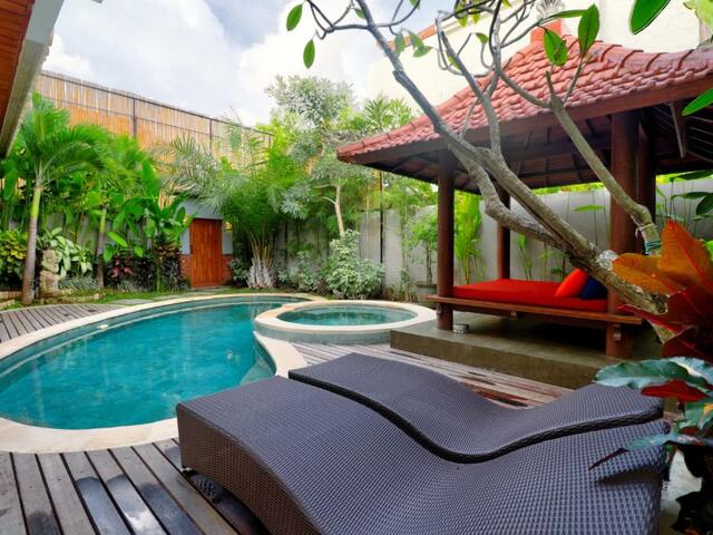 фото Suzuki 2 изображение №10