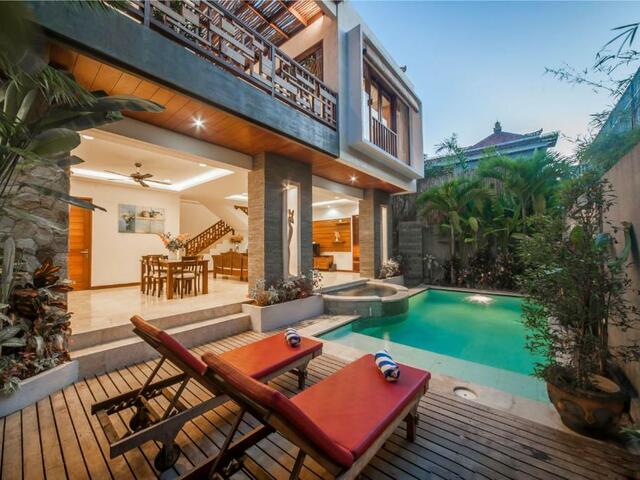 фото Suzuki 1 изображение №26