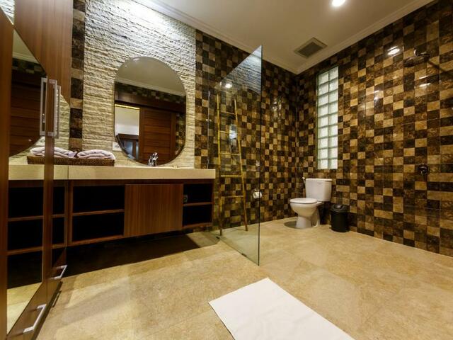 фото Suzuki 1 изображение №18