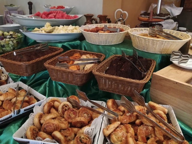 фотографии отеля Royal Concorde Hotel & Suites изображение №3