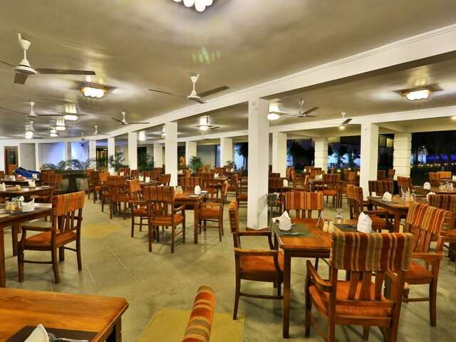 фотографии Hibiscus Beach Hotel & Villas изображение №52