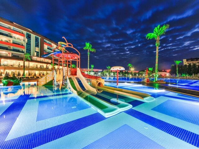 фото отеля Lonicera Resort & Spa изображение №5