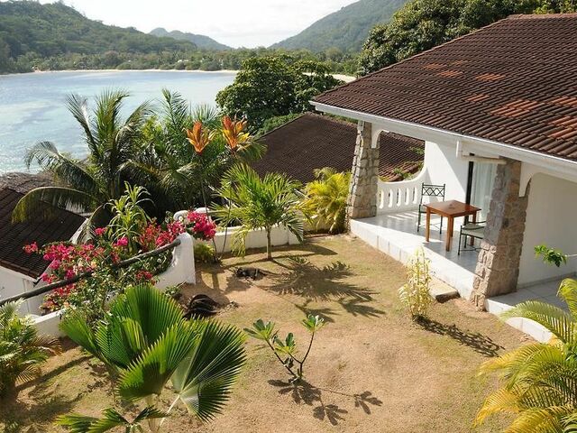 Eden's Holiday Villas