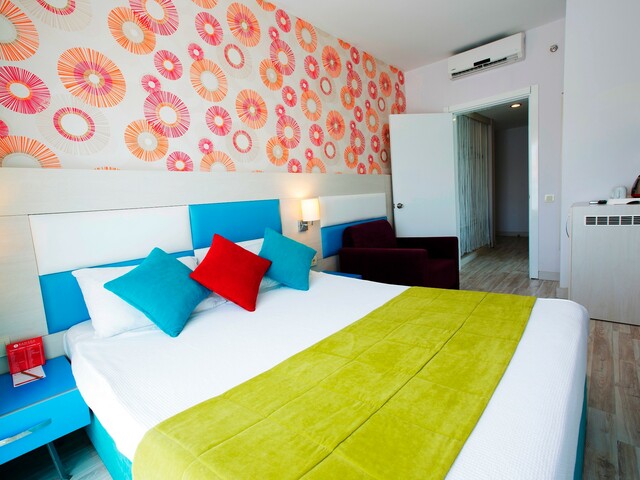 фото отеля Ramada Resort Side (ex. The Colours West) изображение №5
