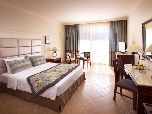 фото отеля Amwaj Oyoun Resort & Spa изображение №9