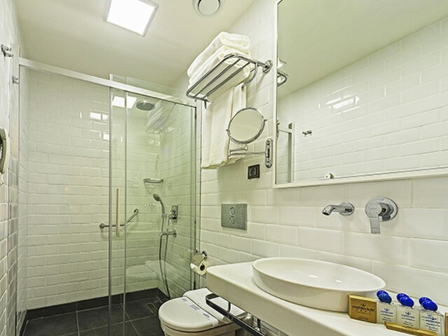 фотографии Poseidon изображение №4