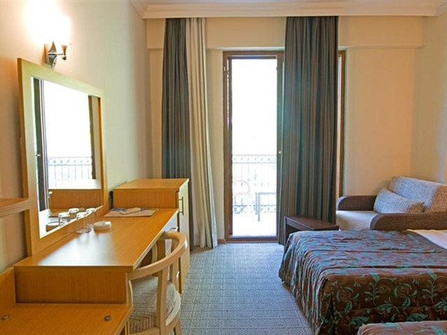 фотографии отеля Perdikia Beach изображение №23