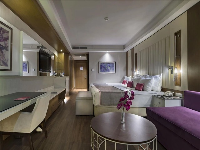 фотографии отеля Trendy Lara изображение №39