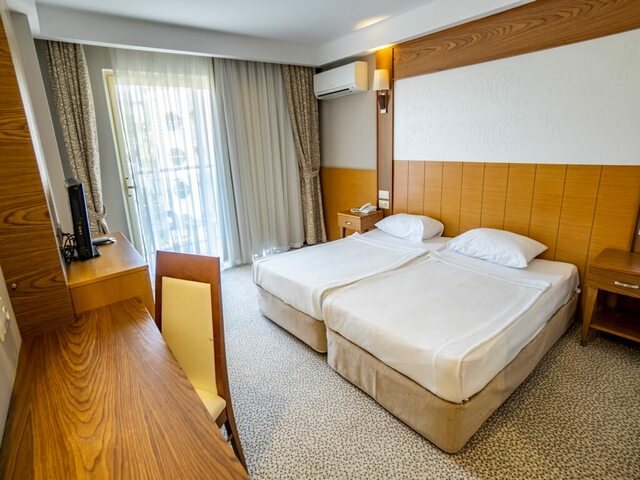 фотографии отеля MC Beach Resort (ex. Otium MC Beach Resort; MC Beach Park Resort Hotel & SPA) изображение №19