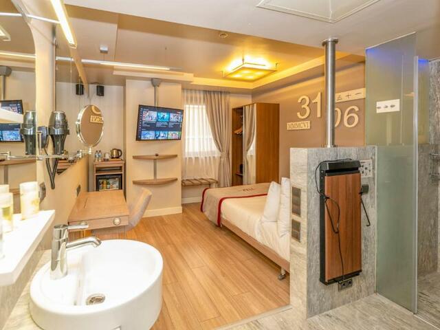 фото Ramada By Wyndham Istanbul Pera (ex. The Peak Hotel) изображение №14