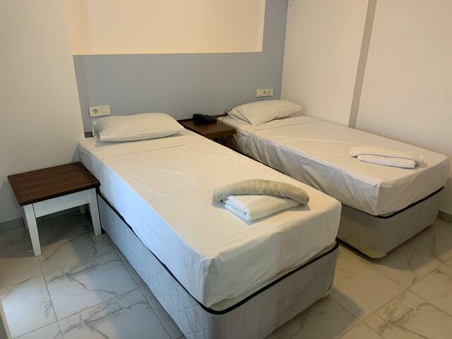 фотографии отеля Rugged Hotels изображение №11