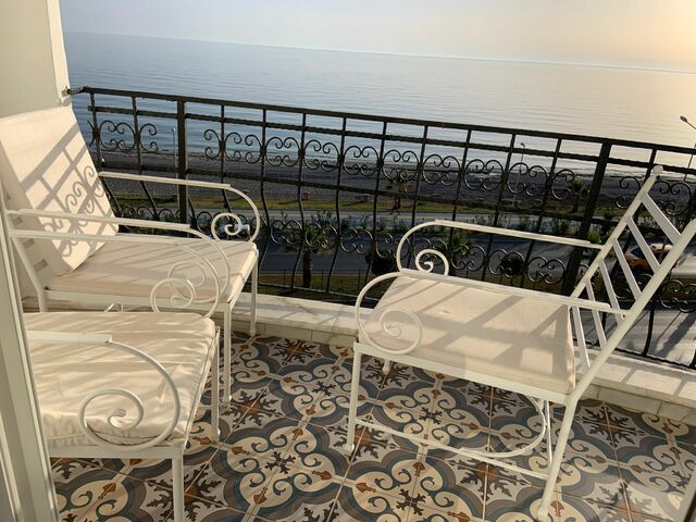 фотографии отеля Rugged Hotels изображение №3