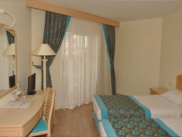 фотографии Aska Just In Beach (ex. Aska Justiniano Beach; Justiniano Beach) изображение №12