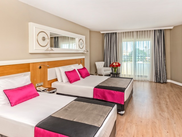 фото Serenis изображение №6