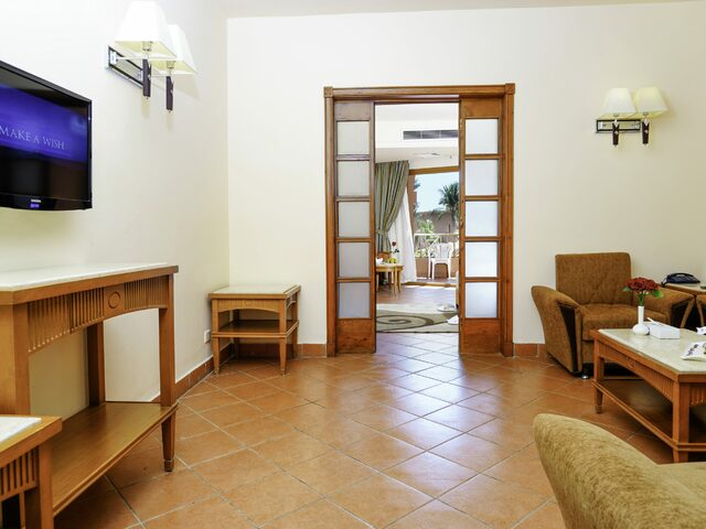 фото отеля Charmillion Gardens Aqua Park (ex. Sea Gardens) изображение №33