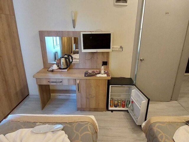 фото Paris Hotel Cafe Restaurant изображение №6