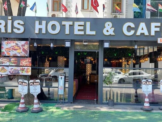 фото отеля Paris Hotel Cafe Restaurant изображение №1