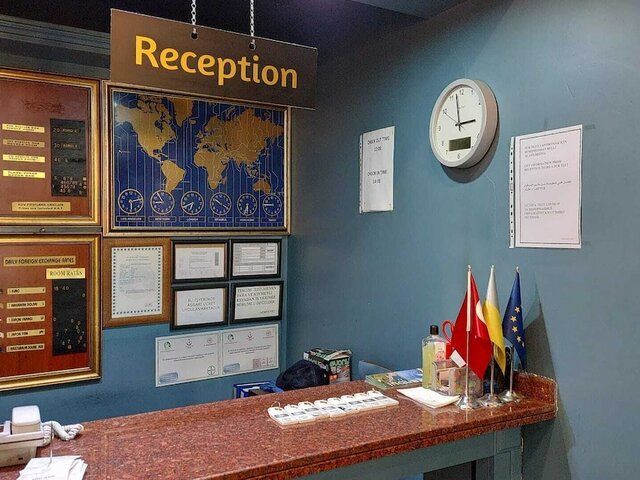 фотографии отеля Paris Hotel Cafe Restaurant изображение №7