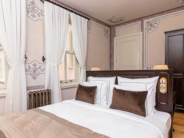 фото Meroddi Barnathan изображение №46