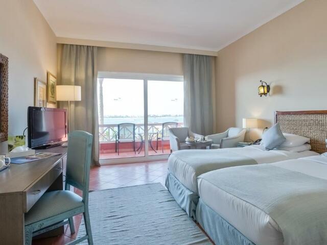 фотографии отеля Porto Marina Resort & Spa изображение №15