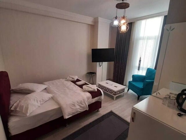 фото Loca Suit изображение №10