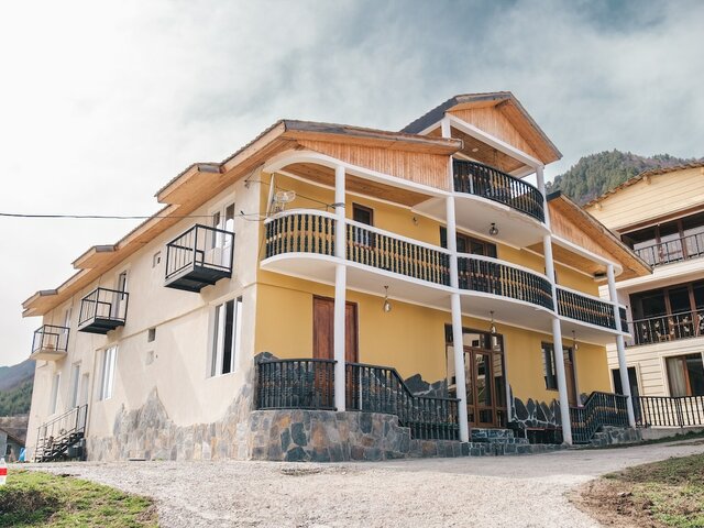 фото отеля Hilltop Mestia (Хиллтоп Местиа) изображение №1