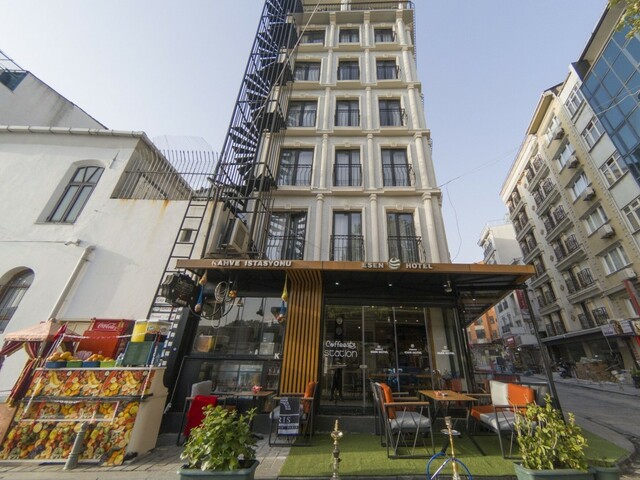 Hotel