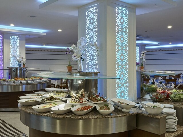 фото Jura Hotels Kemer Resort (ex. Royal Towers Kiris; Palmet Resort Kiris; Royal Roxy Resort) изображение №82