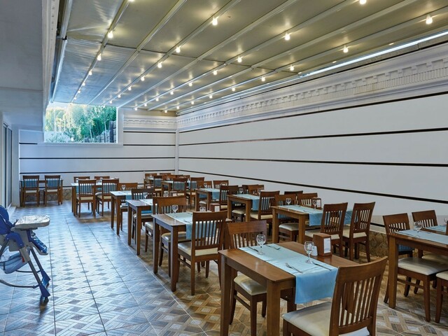 фото отеля Jura Hotels Kemer Resort (ex. Royal Towers Kiris; Palmet Resort Kiris; Royal Roxy Resort) изображение №5