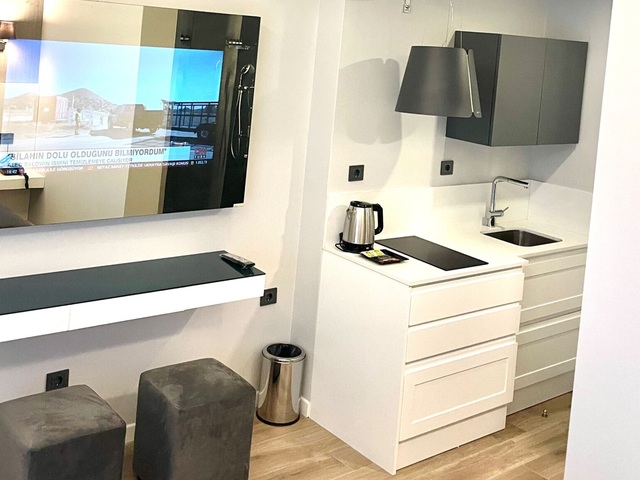 фото отеля Riva Hotel Alsancak изображение №5