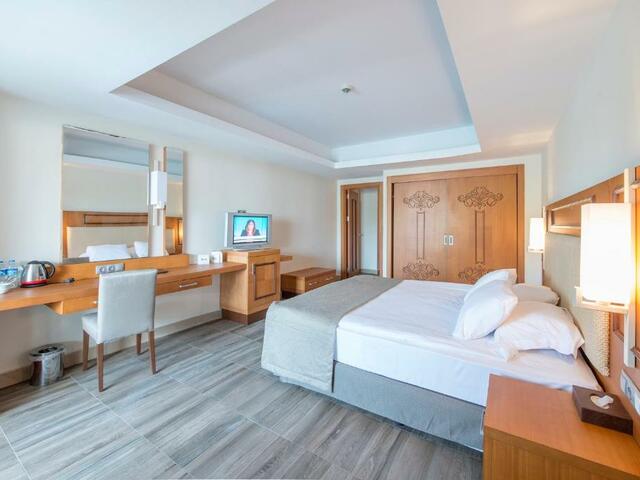 фото отеля Crystal Prestige Elite (ex. Amara Prestige Elite; Le Chateau De Prestige) изображение №49