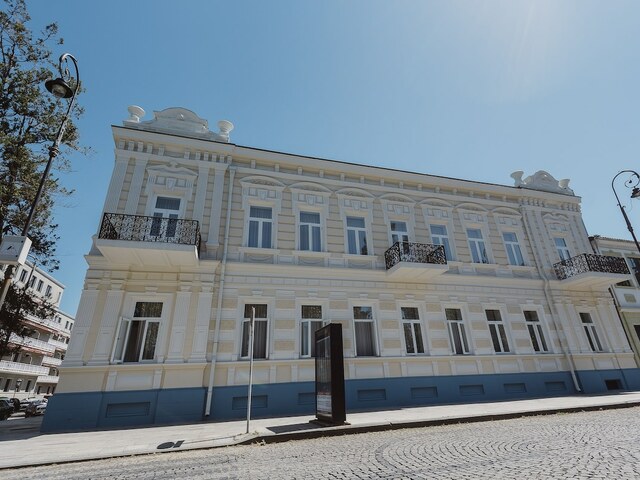 Бульвар (Boulevard)