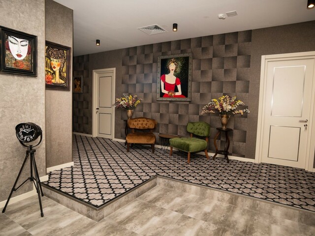 фото Gallery Art Hotel изображение №2
