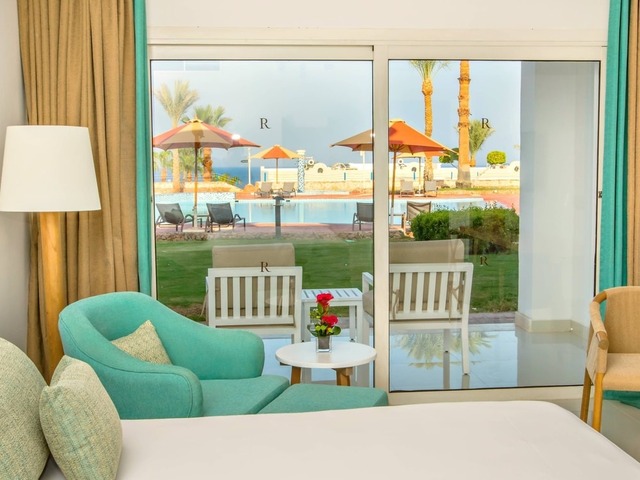 фото Renaissance By Marriott Golden View Beach Sharm El Sheikh изображение №2
