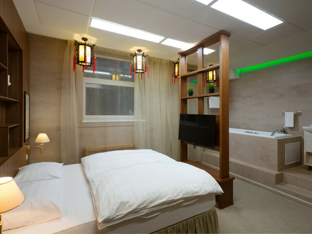 фото отеля Kailas Park & Spa (Кайлас Парк и СПА) изображение №21