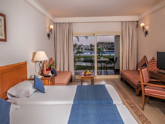 фотографии Continental Plaza Beach Resort (ex. Inter Plaza Beach) изображение №16