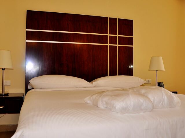 фотографии отеля DoubleTree by Hilton Sharks Bay Resort изображение №11