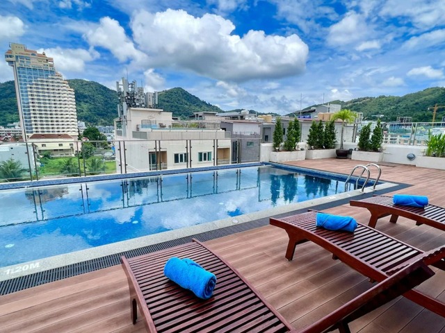 http://Centro%20One%20Patong