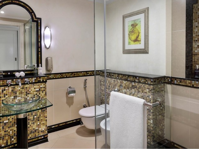 фото Al Habtoor Grand Resort, Autograph Collection (ex. Habtoor Grand Resort & Spa) изображение №78