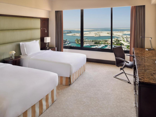 фото InterContinental Abu Dhabi изображение №38