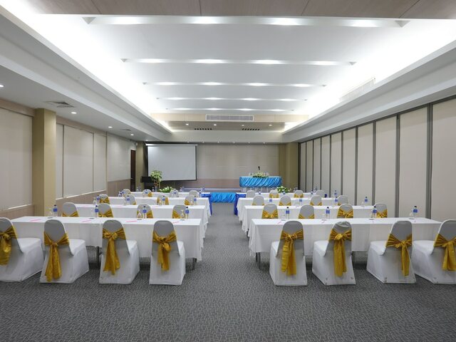 фото отеля A2 Pool Resort изображение №45