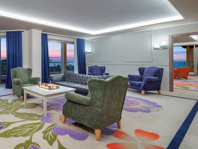 фото Pine Beach (ex. Maritim Pine Beach) изображение №6