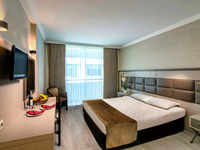 фото отеля Ring Beach (ex. Nautilus Hotel) изображение №25