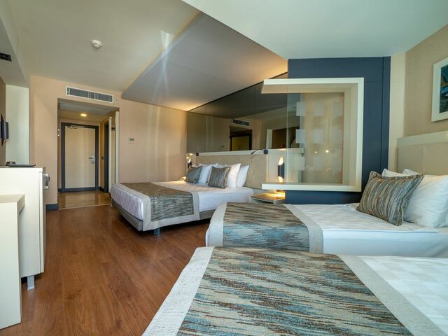 фотографии отеля Long Beach изображение №71