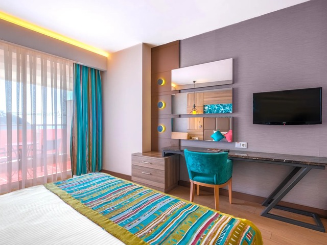 фото Long Beach изображение №50