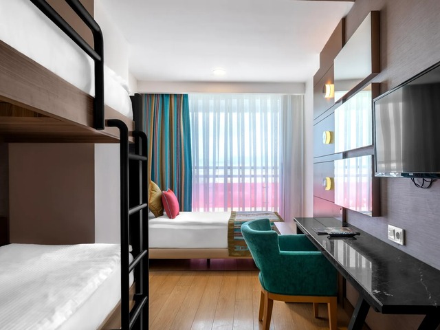 фотографии отеля Long Beach изображение №35