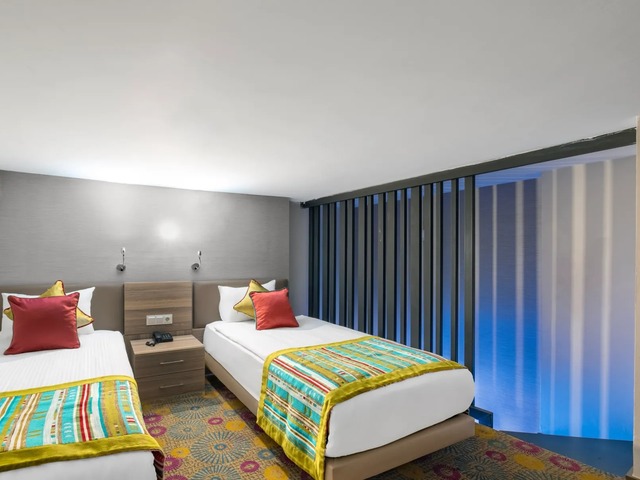 фото отеля Long Beach изображение №29