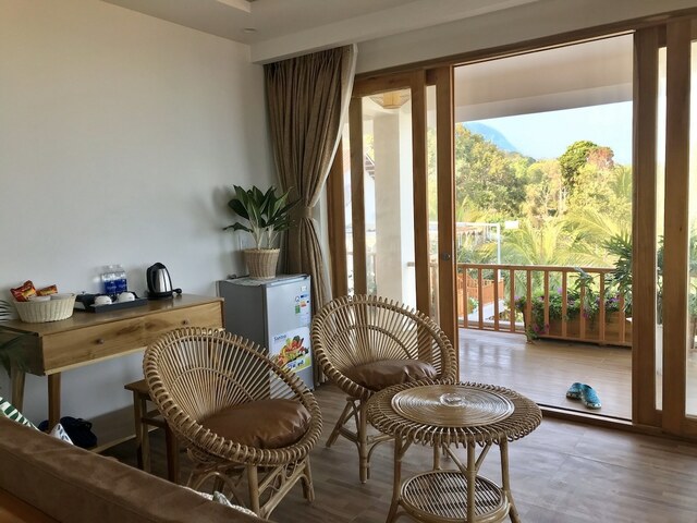 фото отеля Naomi Resort изображение №13