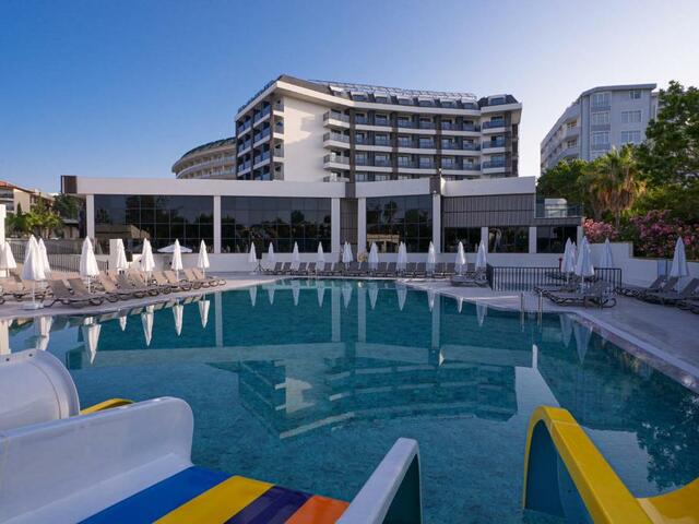 Seaphoria Beach Resort